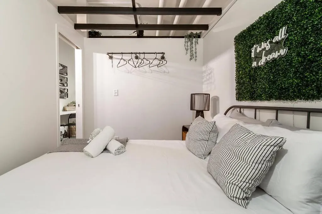 Chic & Cozy Loft Near Rogers Place, Lrt, Jasper Ave 埃德蒙顿 公寓