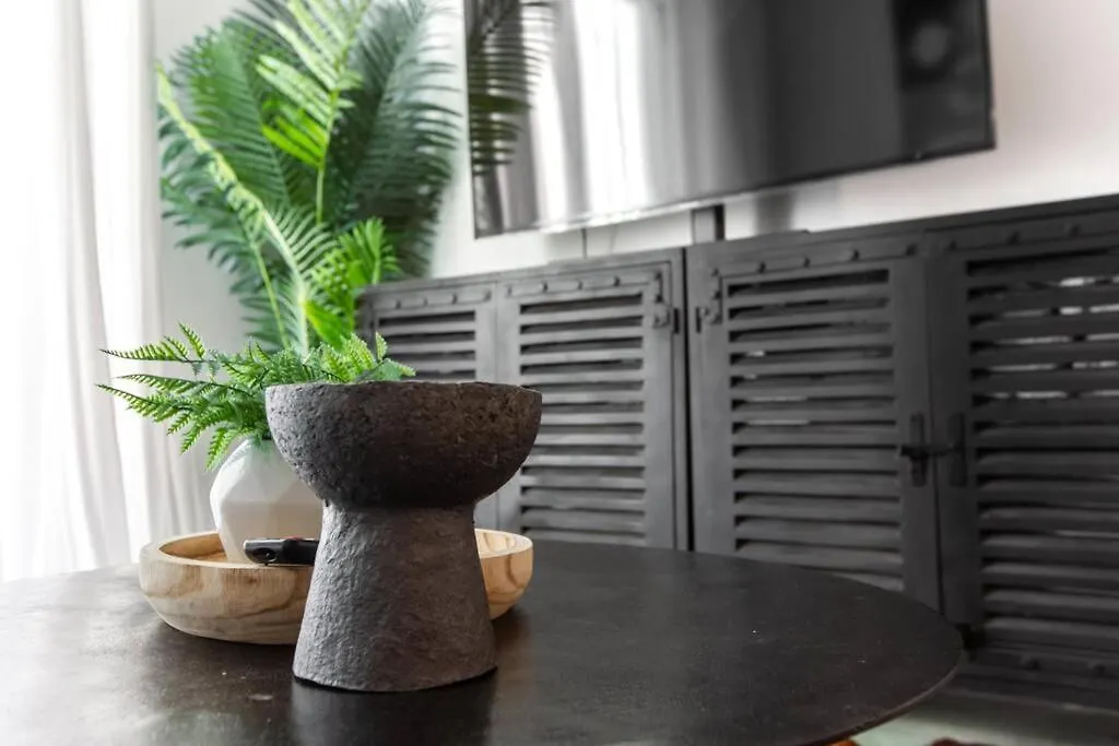 公寓 Chic & Cozy Loft Near Rogers Place, Lrt, Jasper Ave 埃德蒙顿