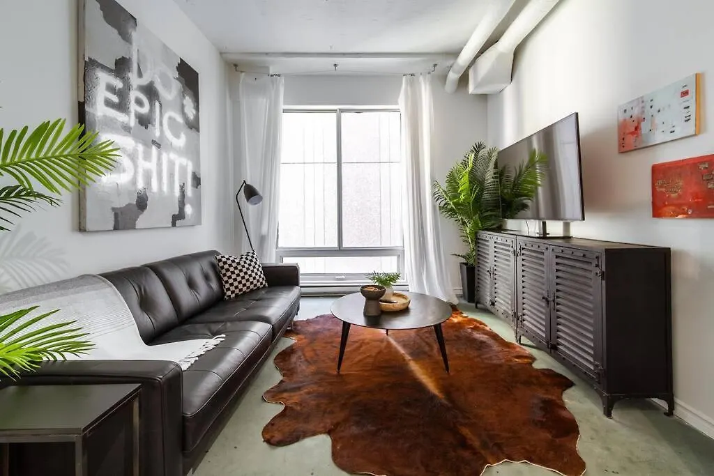 Chic & Cozy Loft Near Rogers Place, Lrt, Jasper Ave 埃德蒙顿